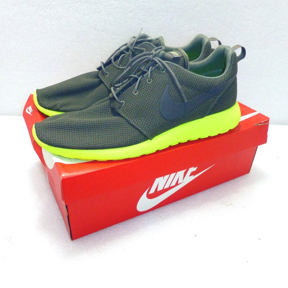 New Nike Roshe run tarp green smoke gray men's  shoes size 15 with box